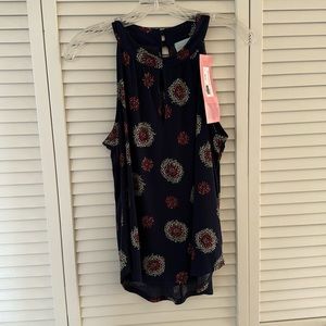 NWT Veronica M size small tank.